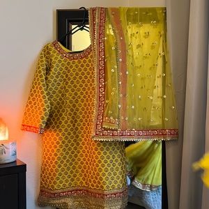 Pakistani Yellow Gharara outfit Size Large